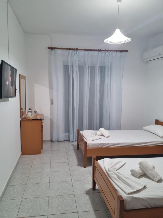 Red Rose Apartment Kampos  Ngoại thất bức ảnh